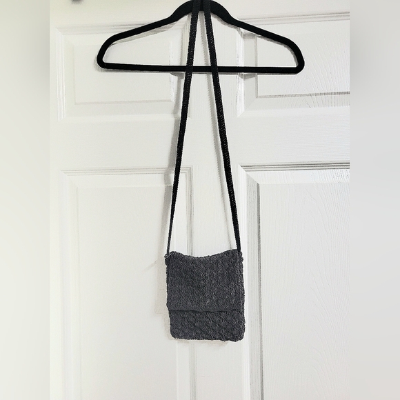 Kathy Ireland Womens Black Vintage Crocheted Textured Zipper Bohemian Bag - Picture 5 of 5